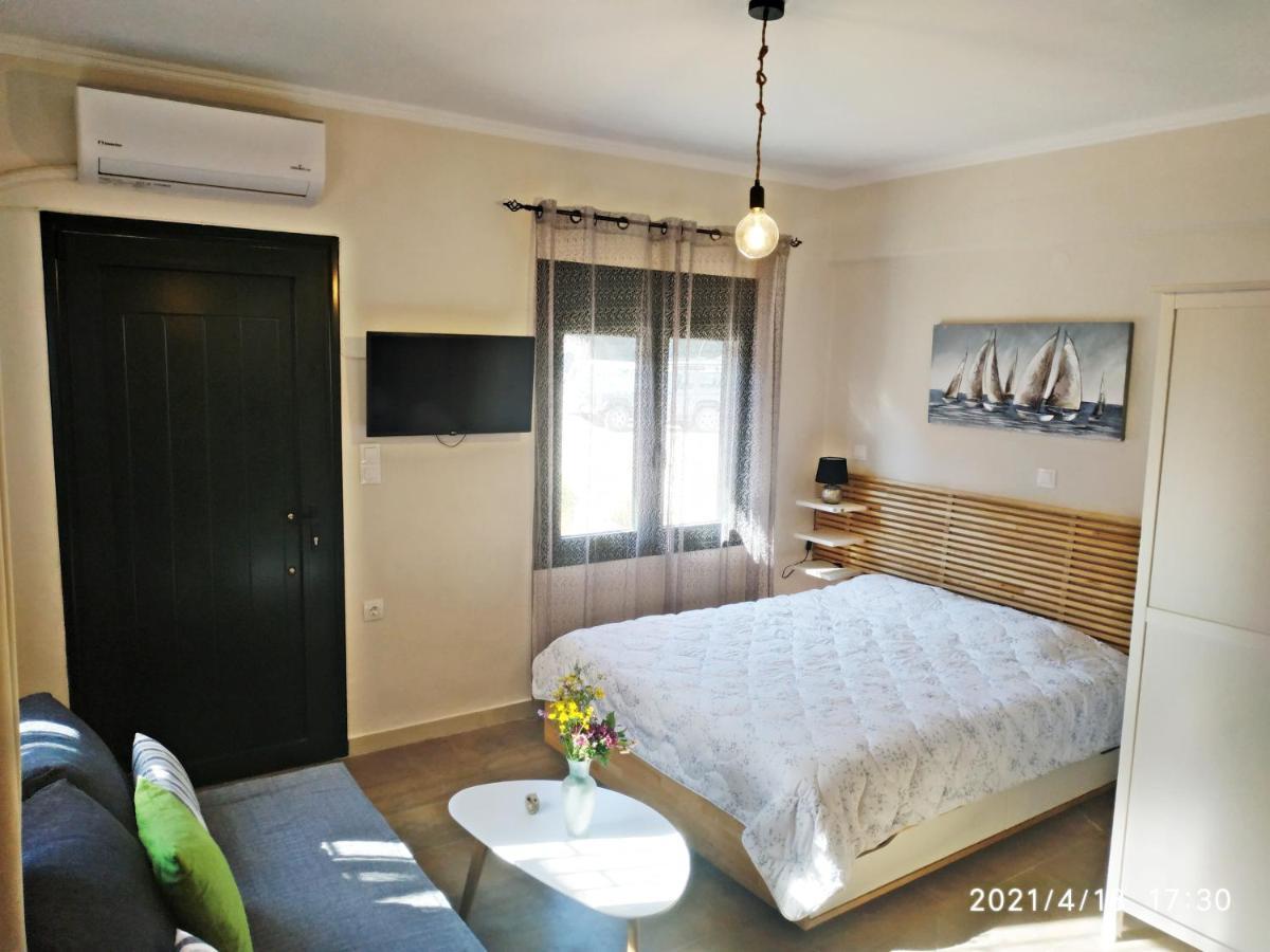 Old Harbour Apartments By Corfuescapes Gaios Eksteriør bilde
