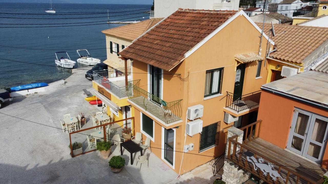 Old Harbour Apartments By Corfuescapes Gaios Eksteriør bilde