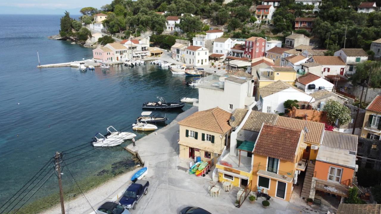 Old Harbour Apartments By Corfuescapes Gaios Eksteriør bilde