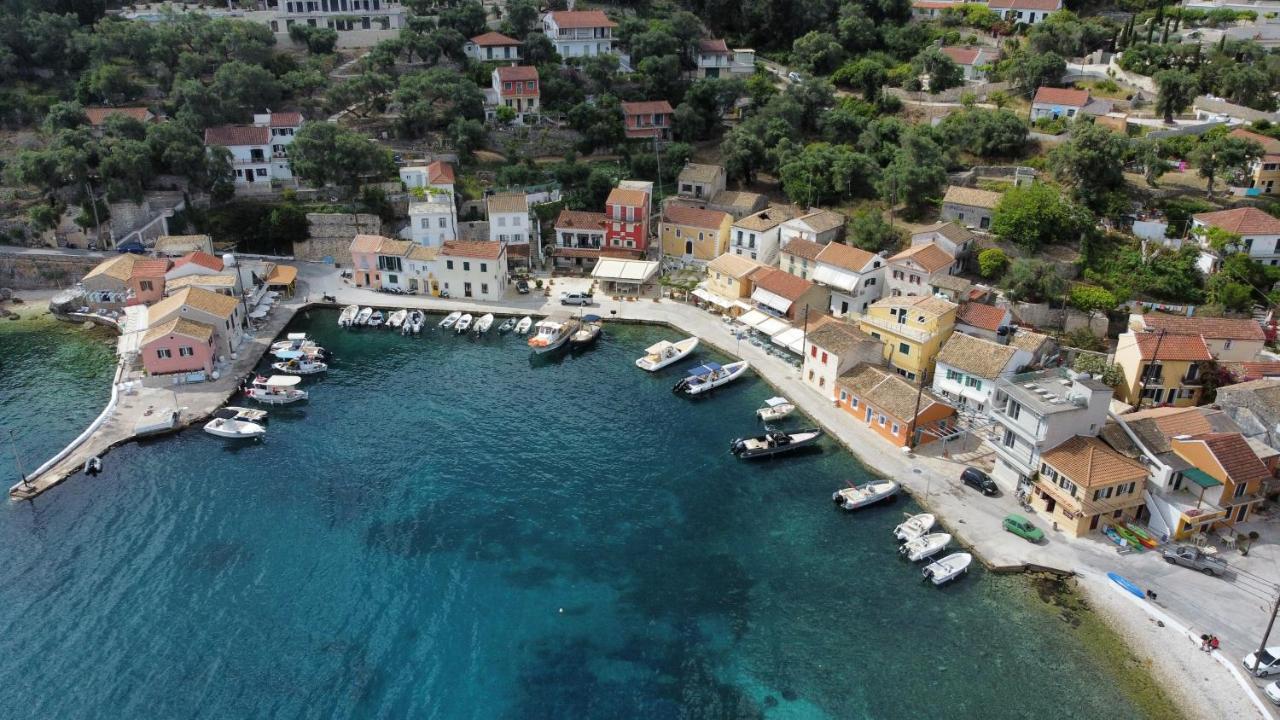 Old Harbour Apartments By Corfuescapes Gaios Eksteriør bilde